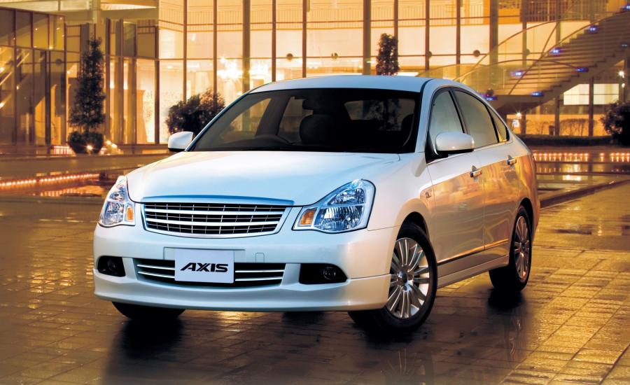  Nissan Bluebird 2006 года  (фото 1 из 14)